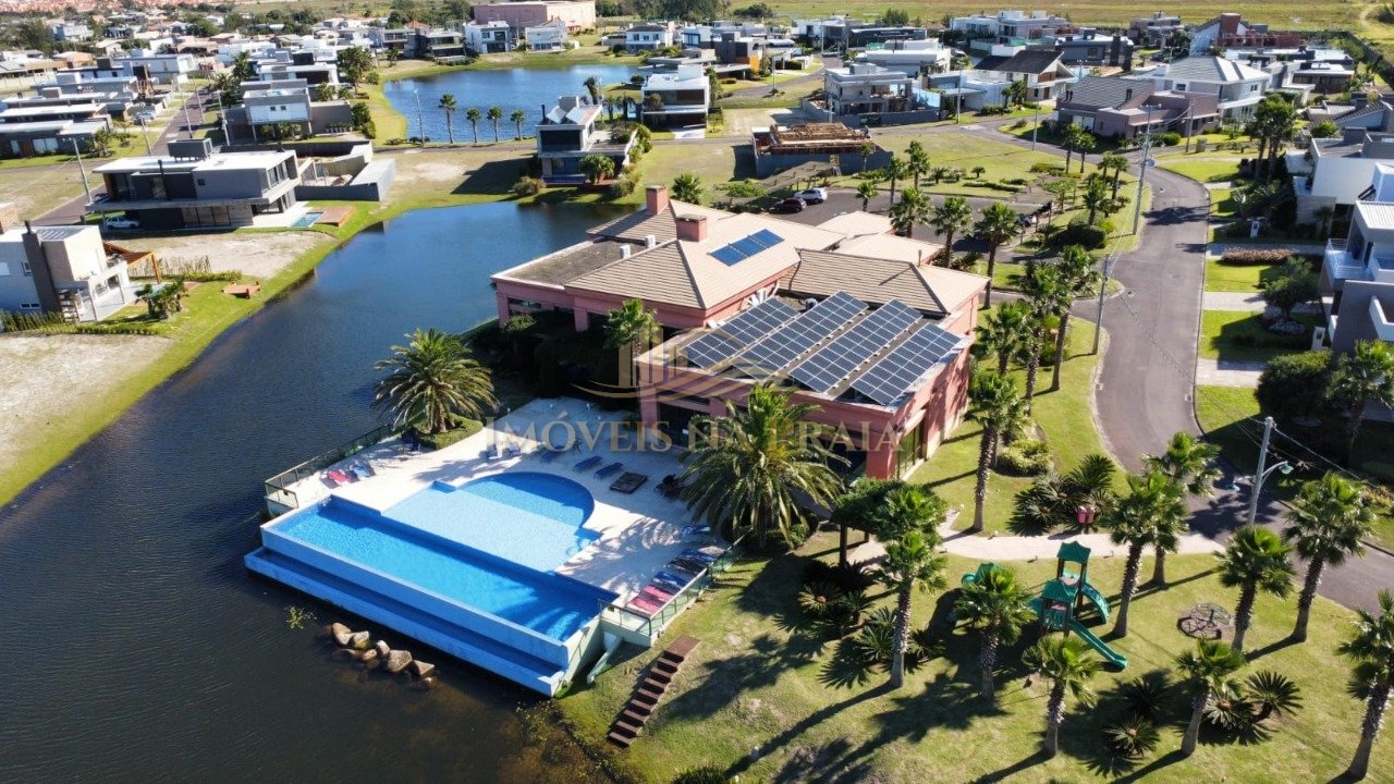 Foto 4 — Celebration