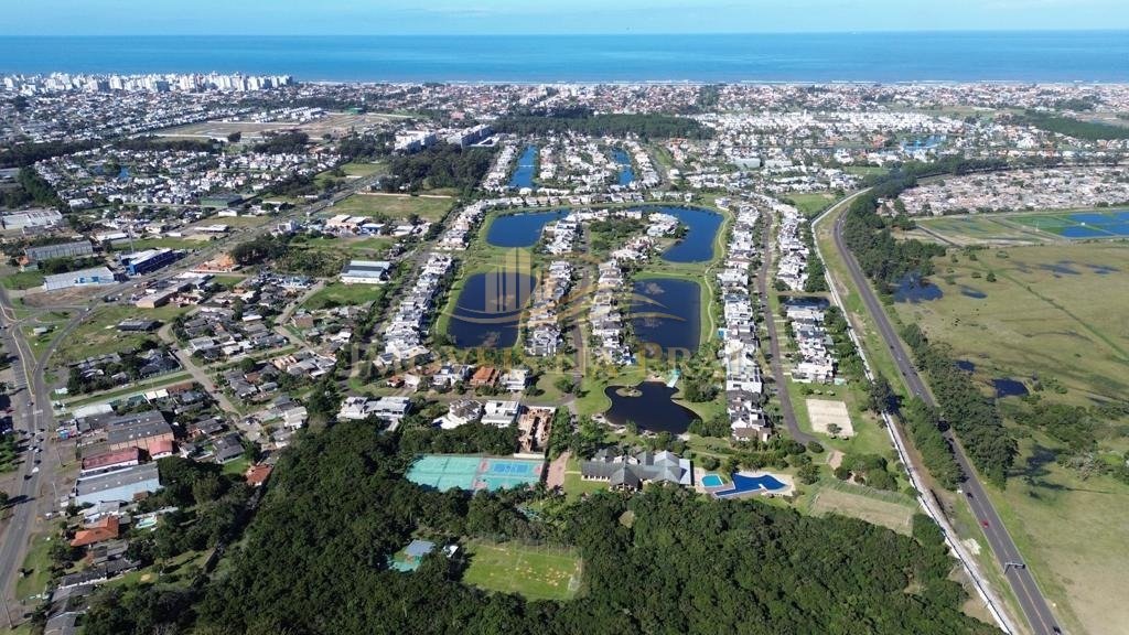 Foto 7 — Bosques de Atlântida