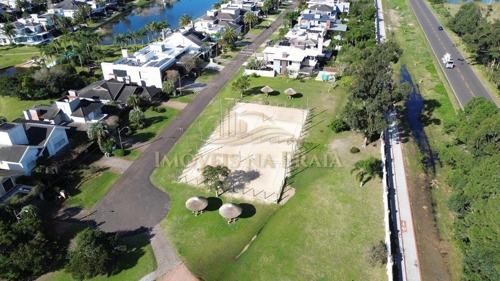 Foto 26 — Bosques de Atlântida