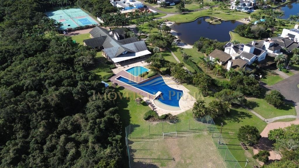 Foto 24 — Bosques de Atlântida