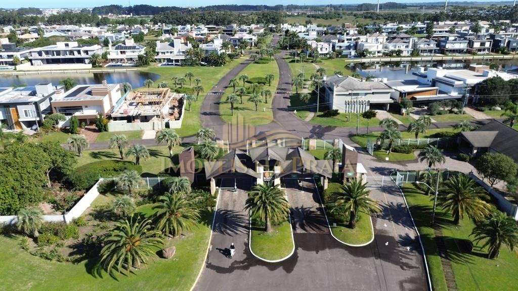 Foto 9 — Bosques de Atlântida