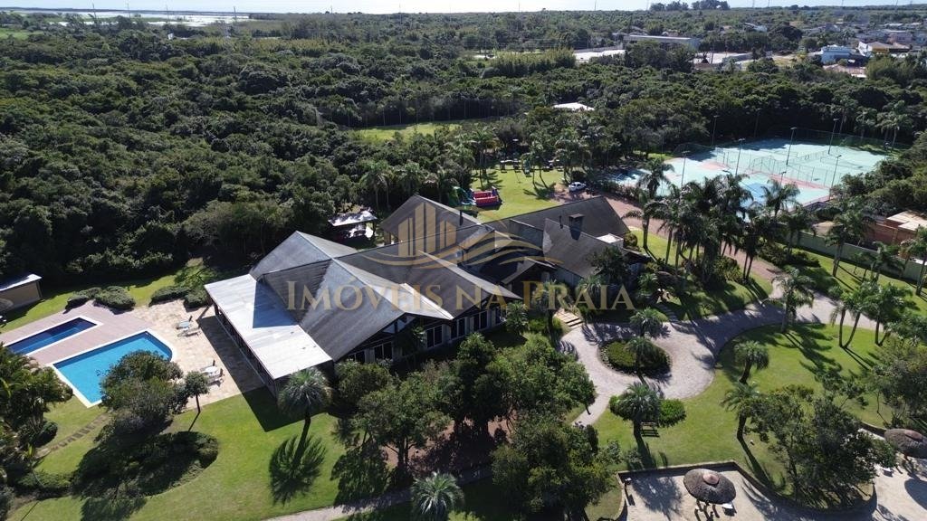 Foto 19 — Bosques de Atlântida