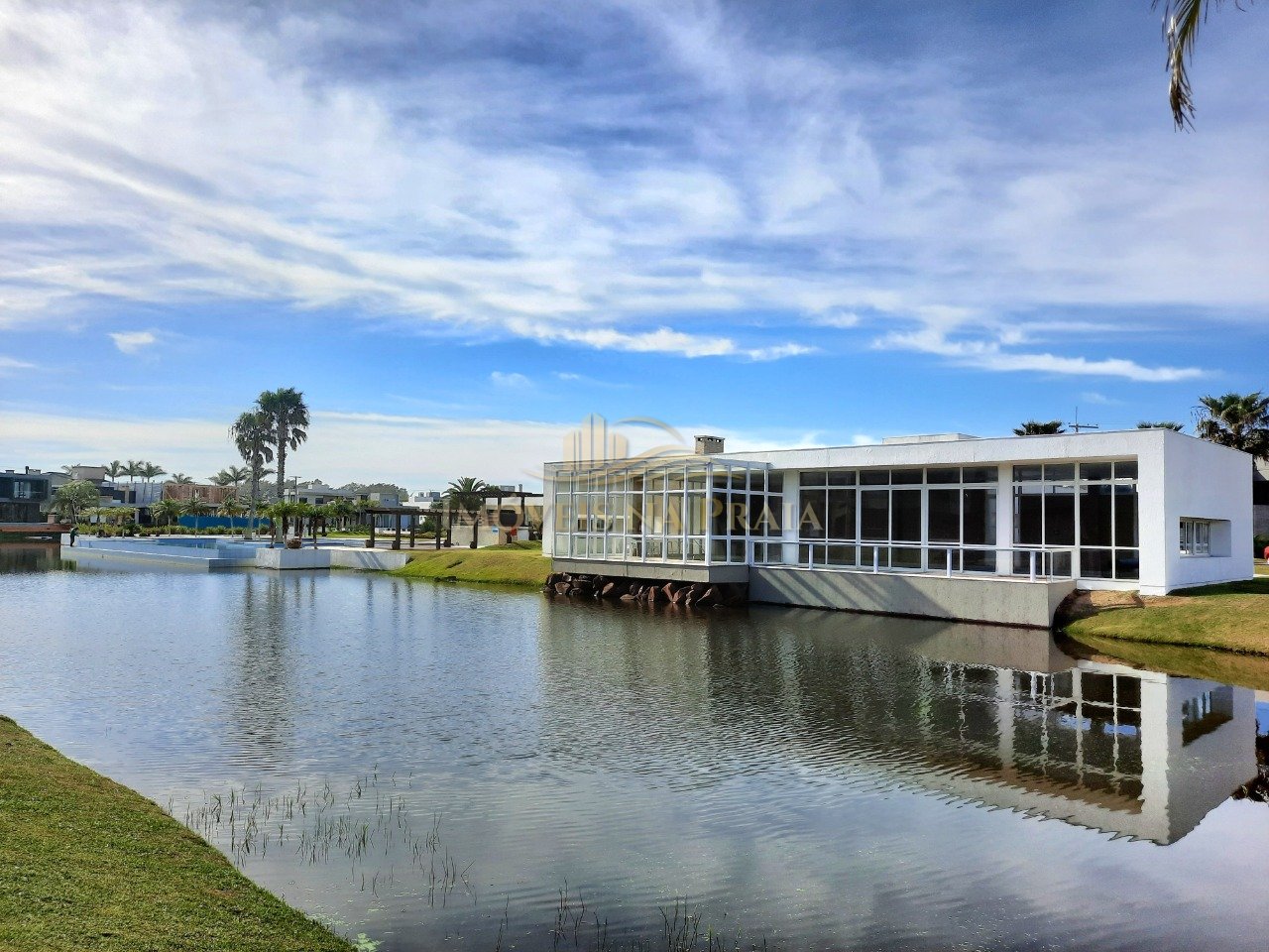 Foto 2 — Malibu Beach Residence