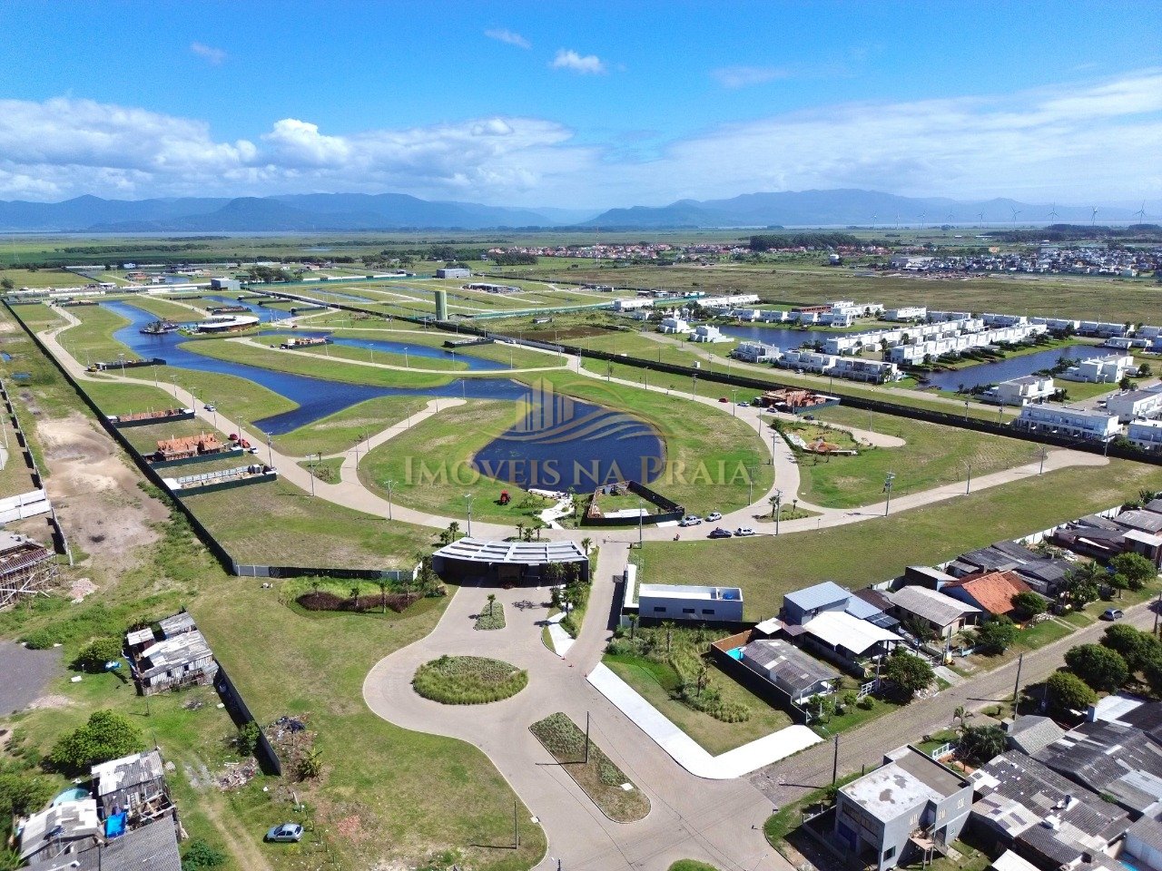 Foto 3 — ZEN Concept Resort