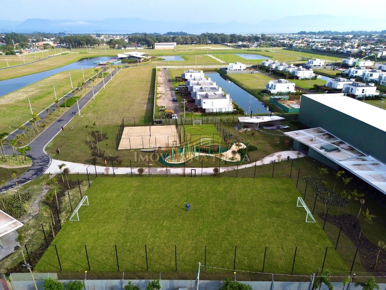 Foto 22 — Lótus Atlântida