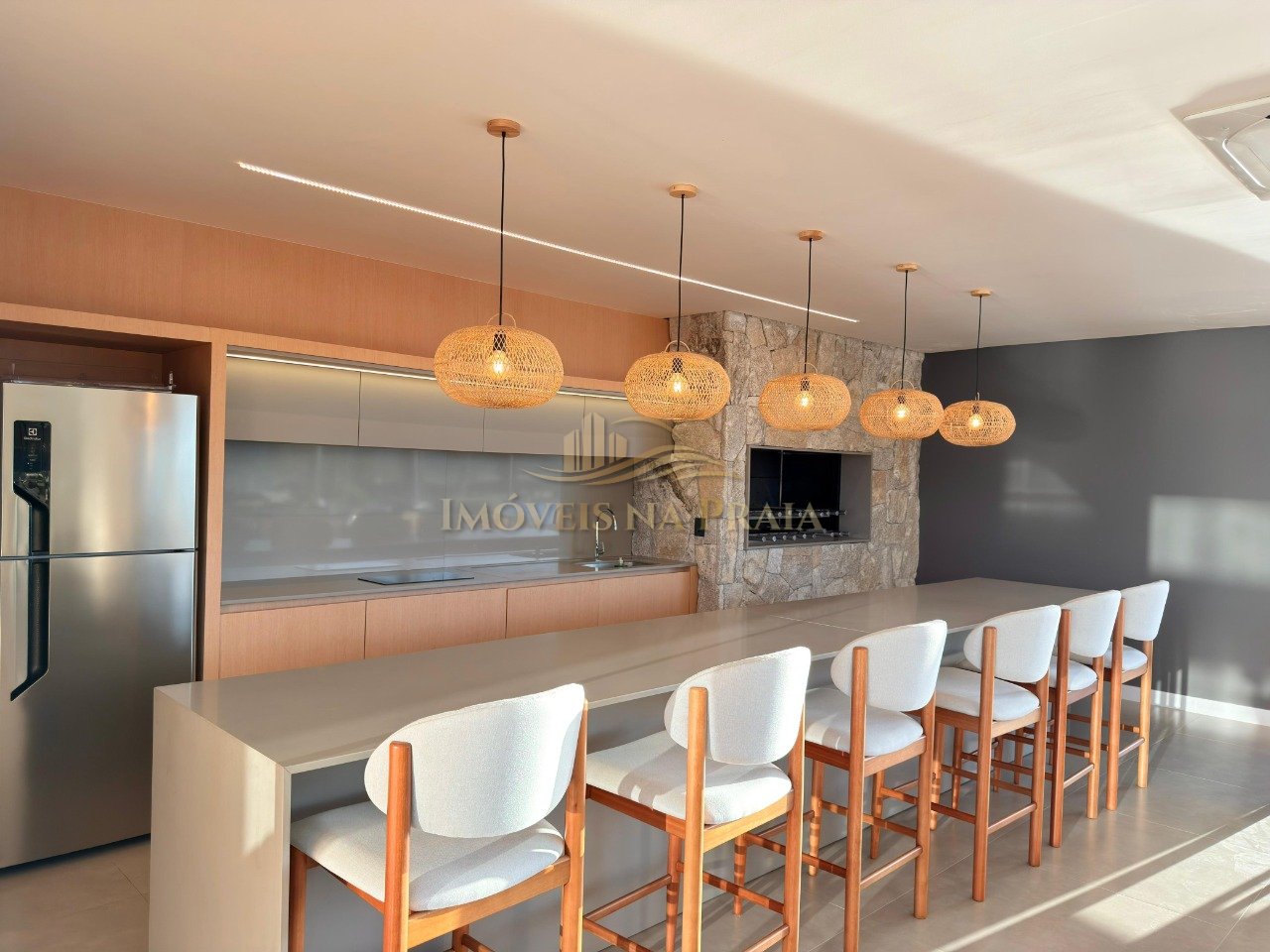 Foto 8 — Allure Beach Condo