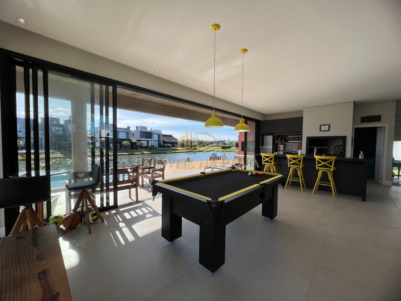 Foto 29 — Casa em Condomínio 5 Dormitório(s) Bairro Riviera