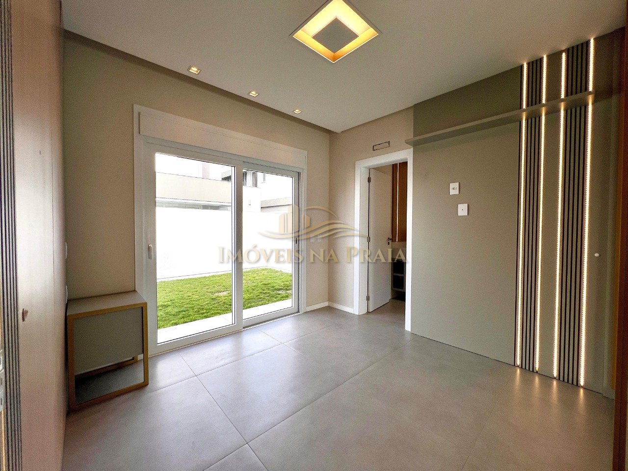 Foto 5 — Casa em Condomínio 4 Dormitório(s)