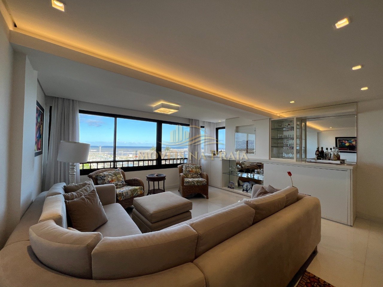 Foto 3 — Apartamento 5 Dormitório(s) Bairro Atlântida