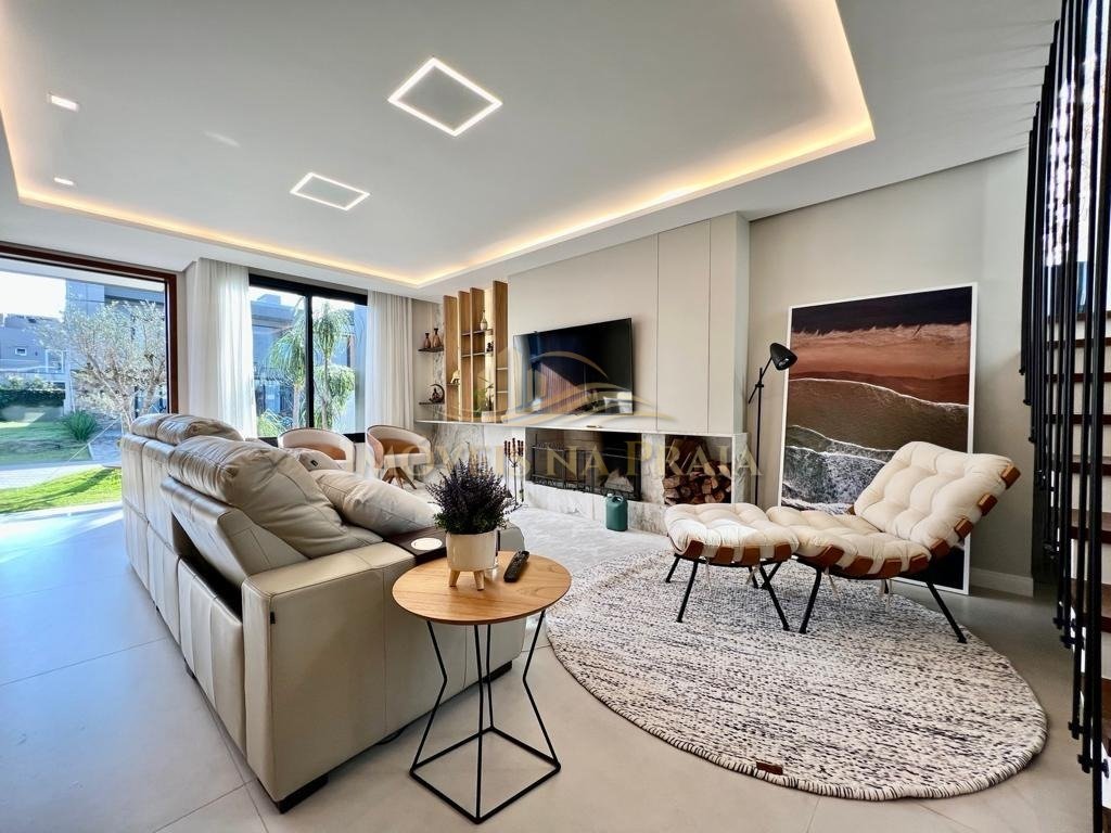 Foto 8 — Casa em Condomínio 4 Dormitório(s) Bairro Sunset