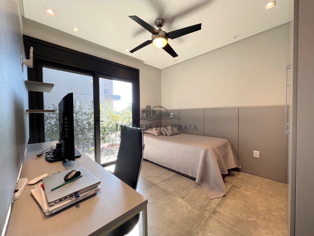 Foto 26 — Casa em Condomínio 4 Dormitório(s) Bairro Villaggi