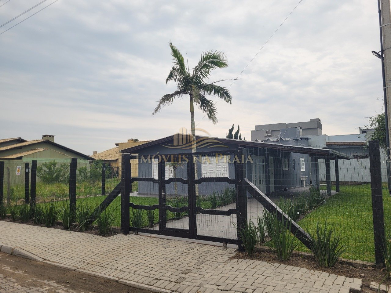 Casa 4 Dormitório(s) Bairro Maristela