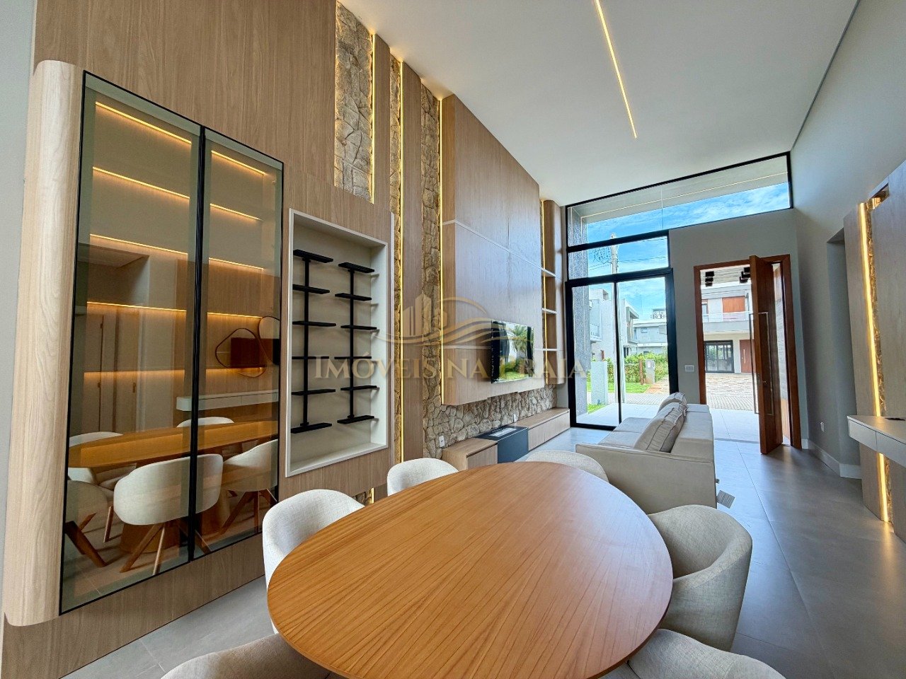 Foto 12 — Casa em Condomínio 4 Dormitório(s) Bairro Sunset