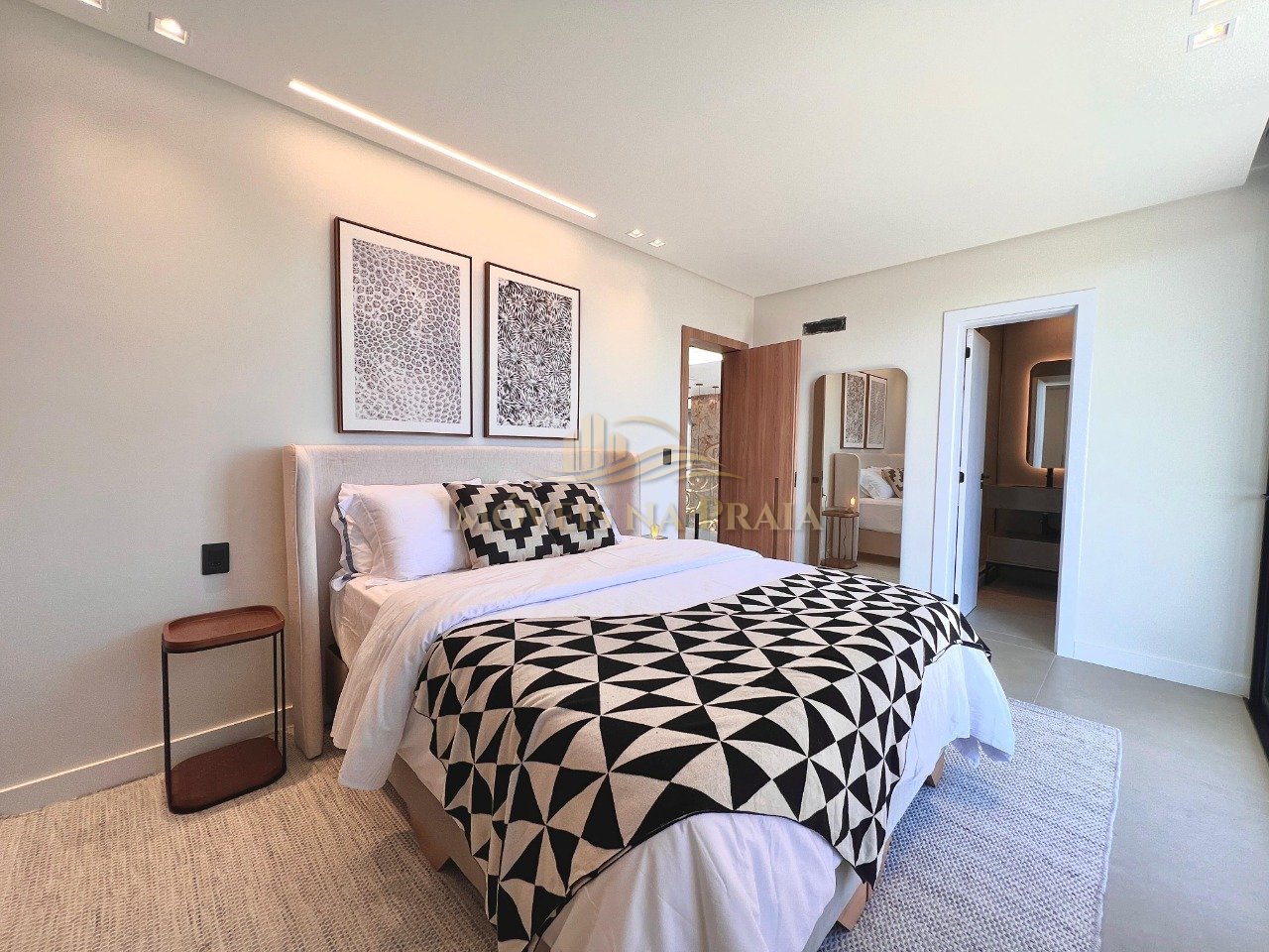 Foto 27 — Casa em Condomínio 6 Dormitório(s) Bairro Sense Xa