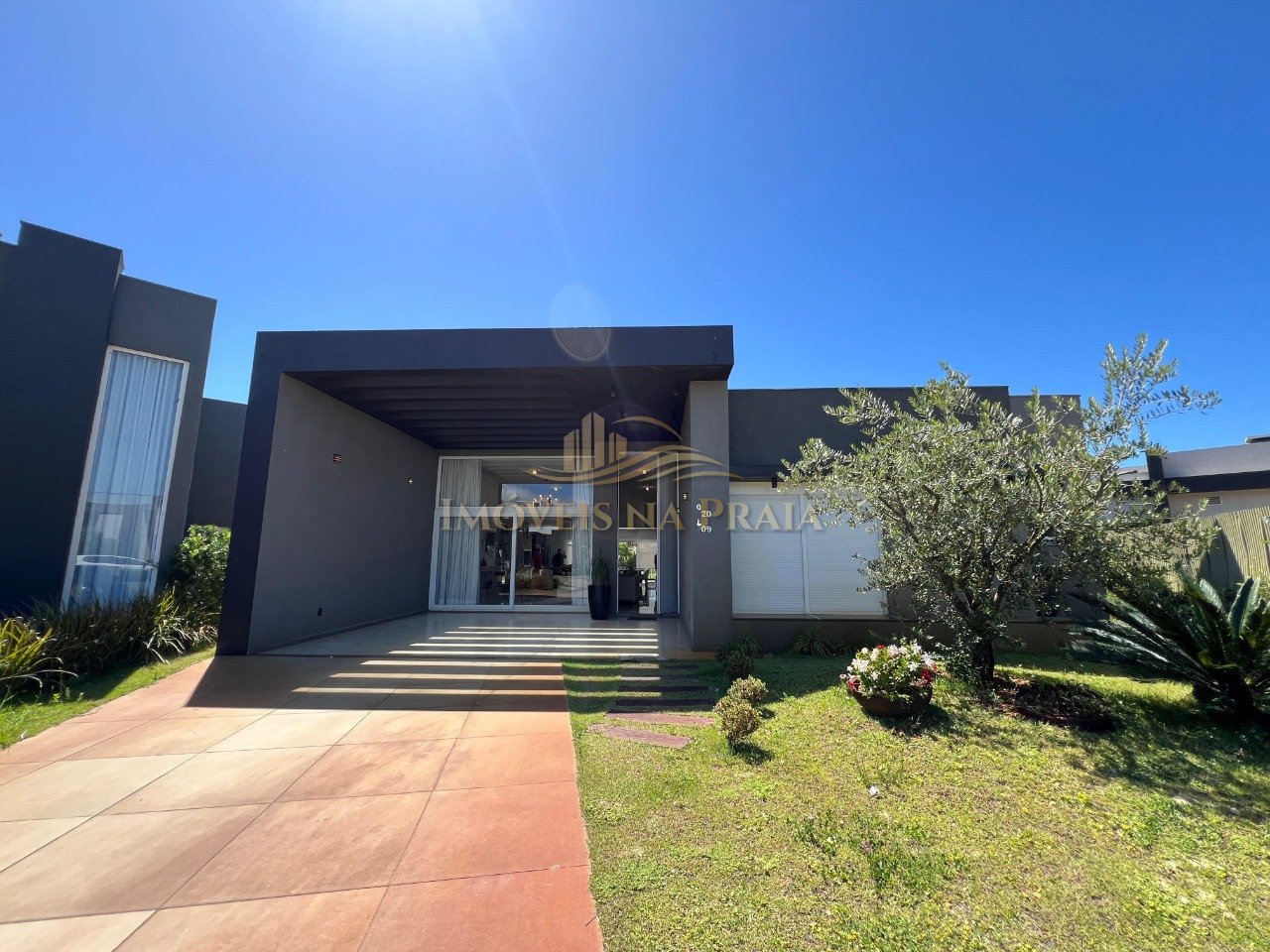 Casa em Condomínio 4 dormitórios no bairro Riviera Xangri-Lá