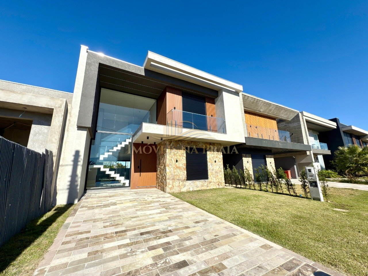 Foto 12 — Casa em Condomínio 4 Dormitório(s) Bairro Sunset