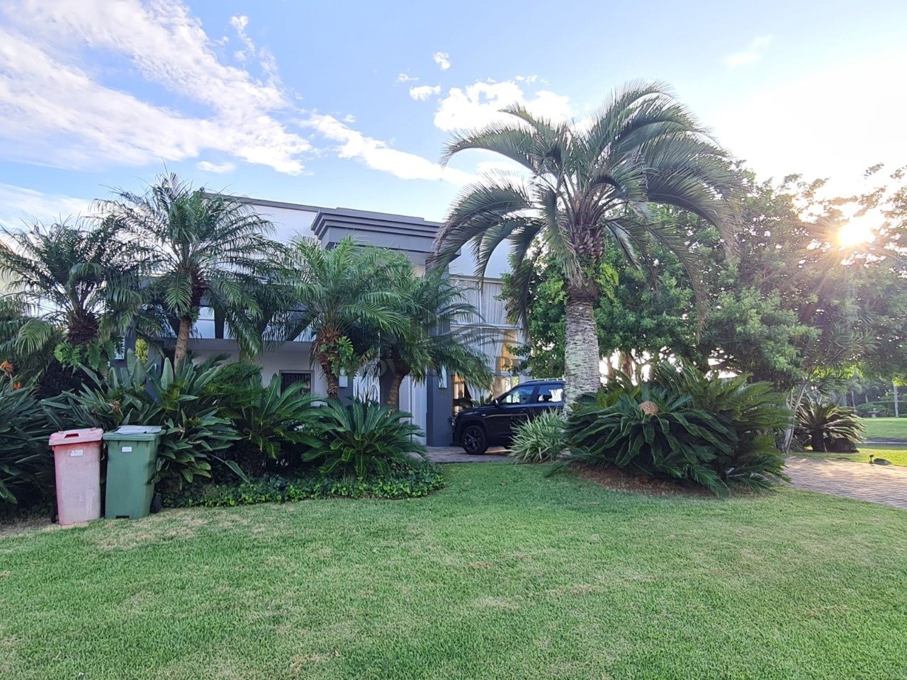 Foto 2 — Casa em Condomínio 4 Dormitório(s) Bairro Bosques