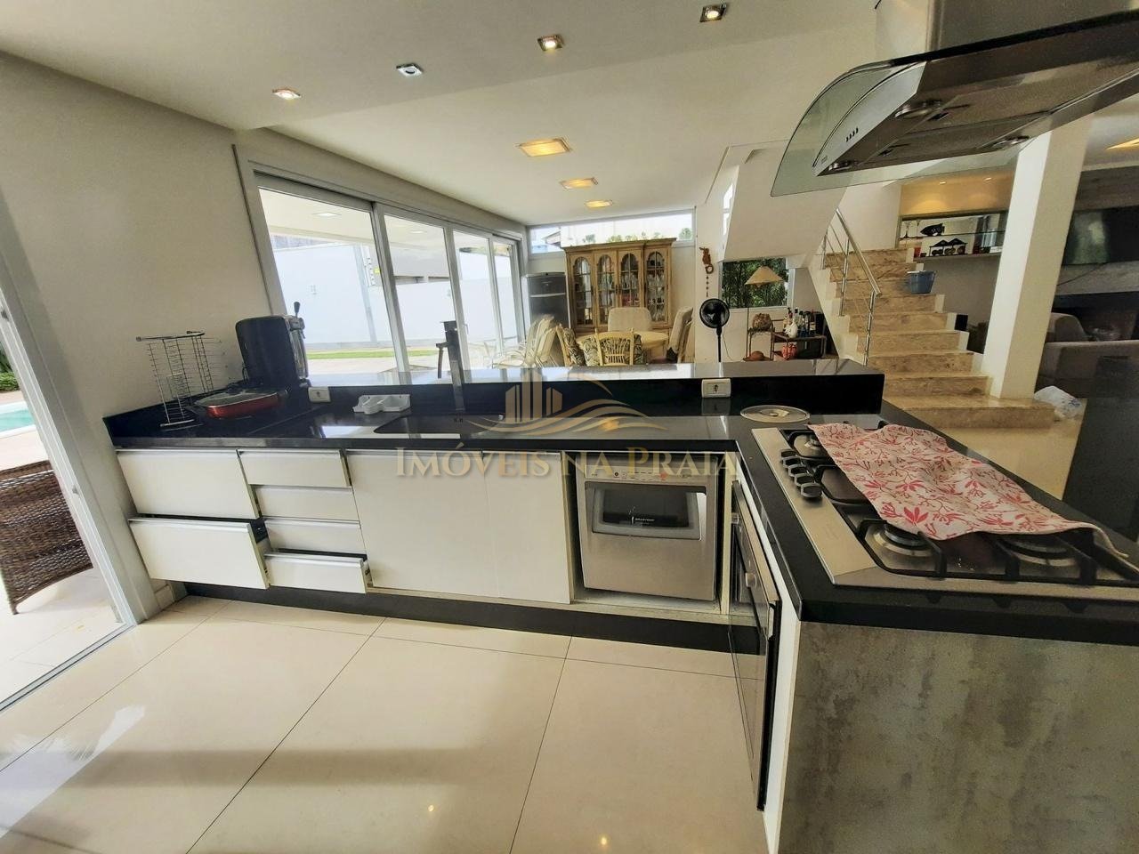 Foto 10 — Casa 5 dormitórios no bairro Atlântida