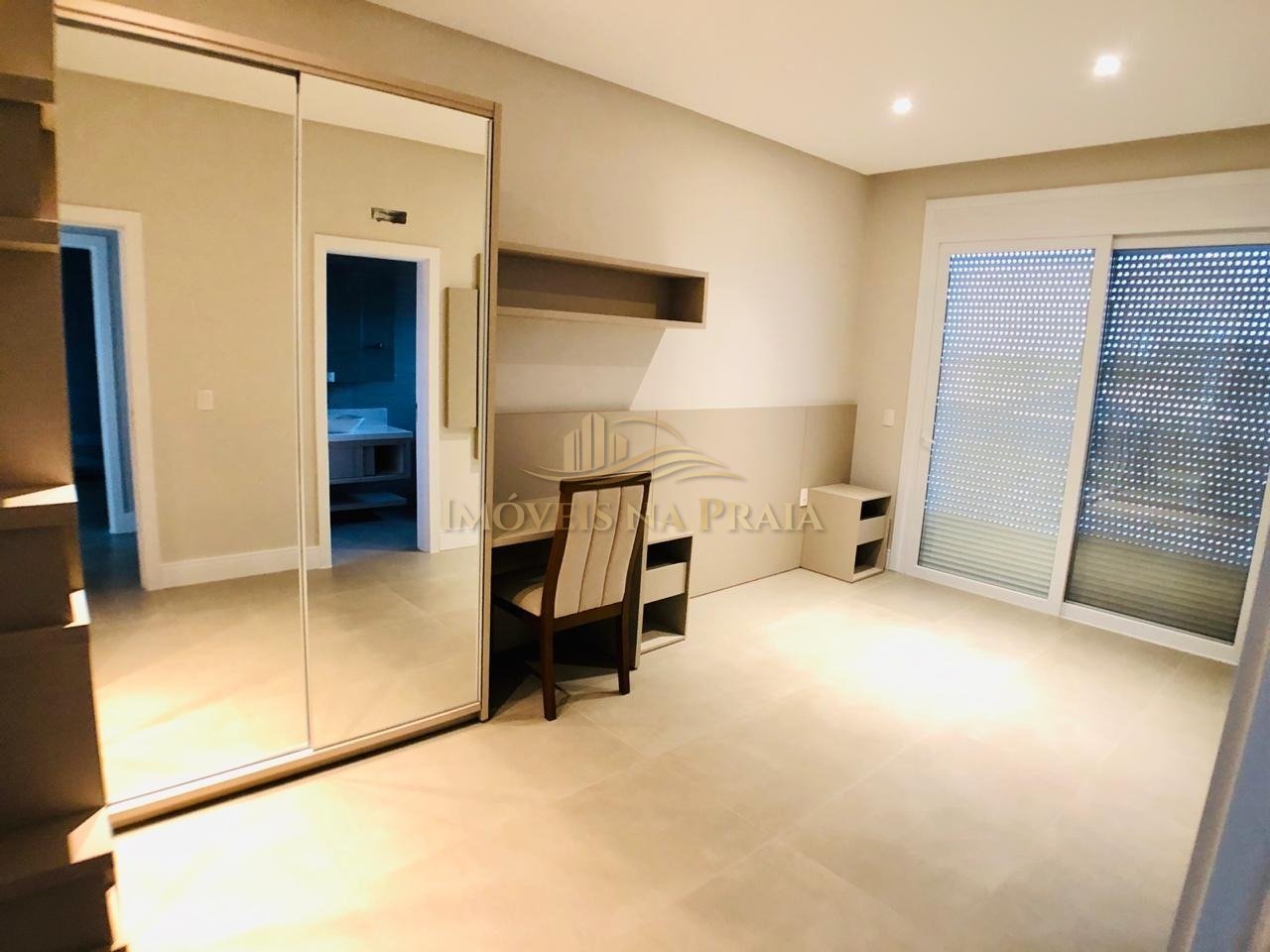 Foto 10 — Casa em Condomínio La Plage - 4 Dormitórios