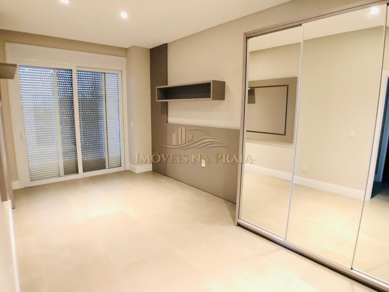 Foto 11 — Casa em Condomínio La Plage - 4 Dormitórios