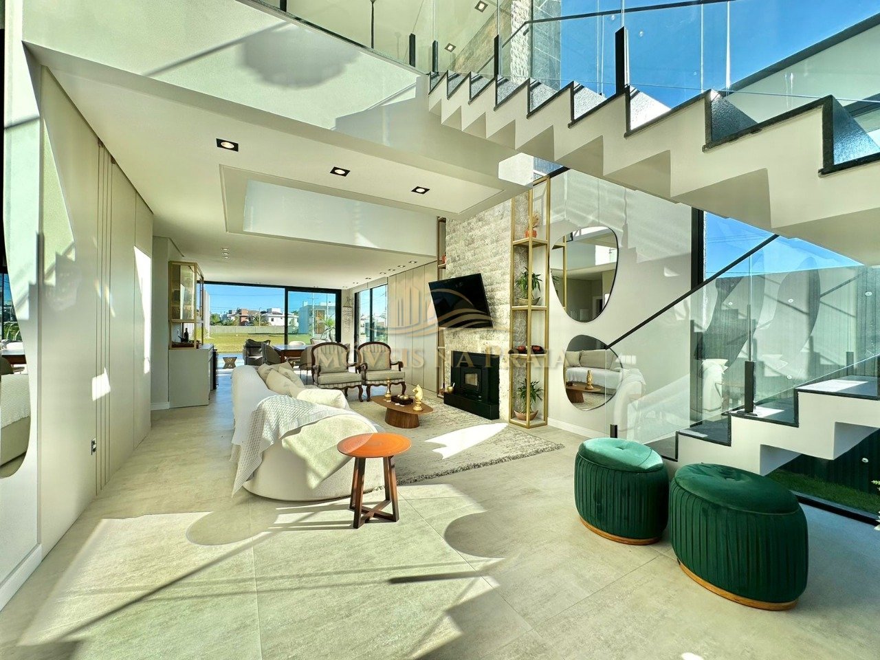 Foto 3 — Casa em Condomínio 4 Dormitório(s) Bairro Sunset