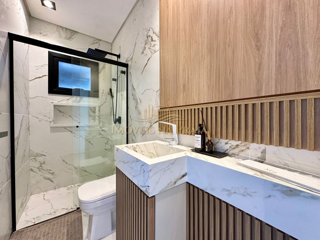 Foto 17 — Casa em Condomínio 4 Dormitório(s) Bairro Sunset