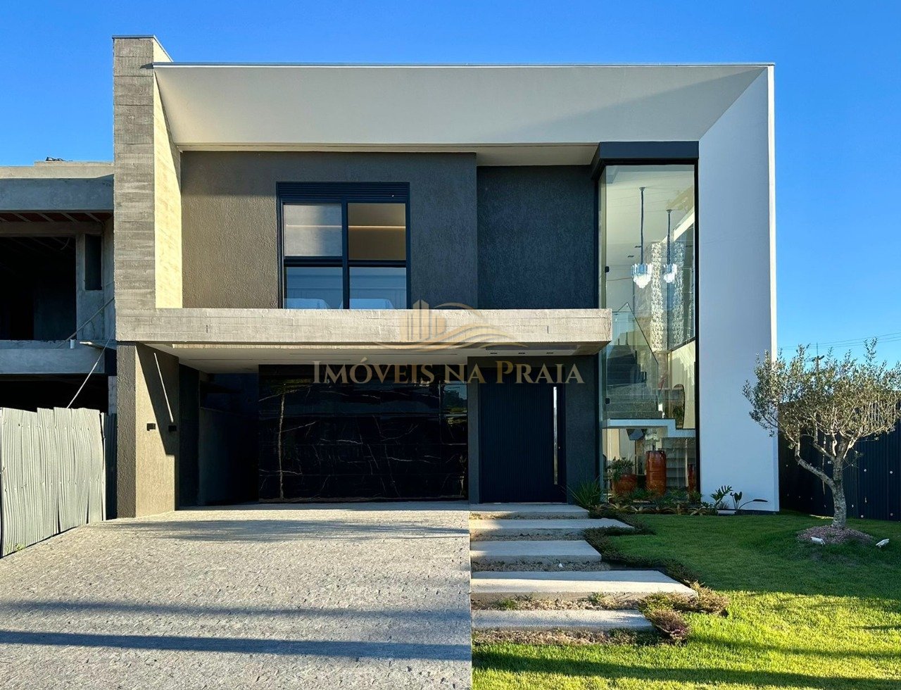 Casa em Condomínio 4 Dormitório(s) Bairro Sunset