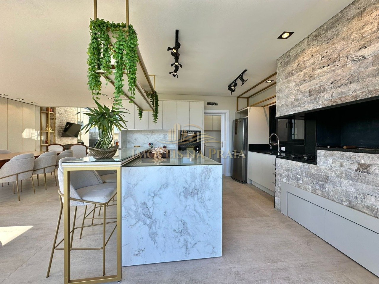 Foto 9 — Casa em Condomínio 4 Dormitório(s) Bairro Sunset