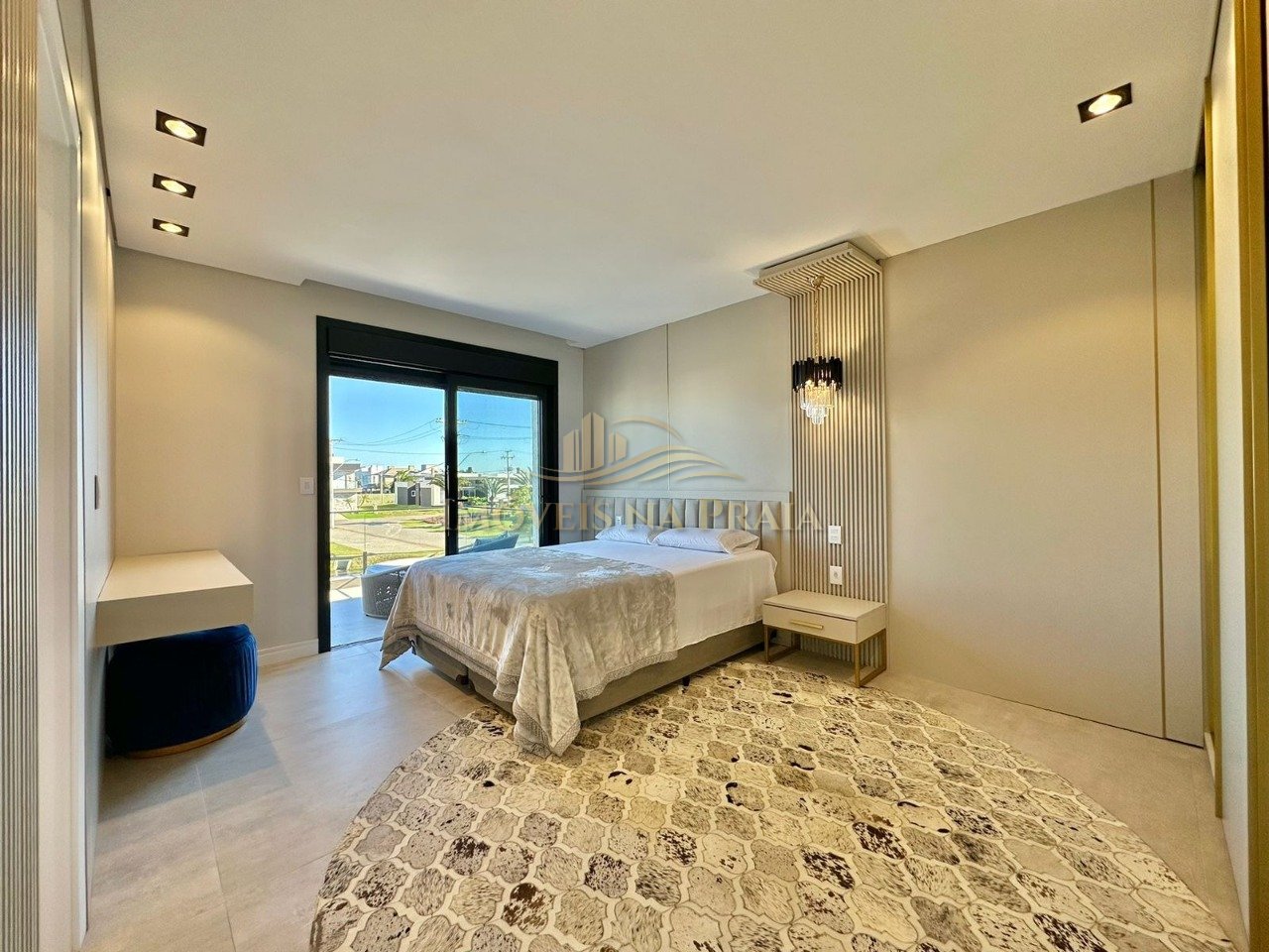 Foto 21 — Casa em Condomínio 4 Dormitório(s) Bairro Sunset