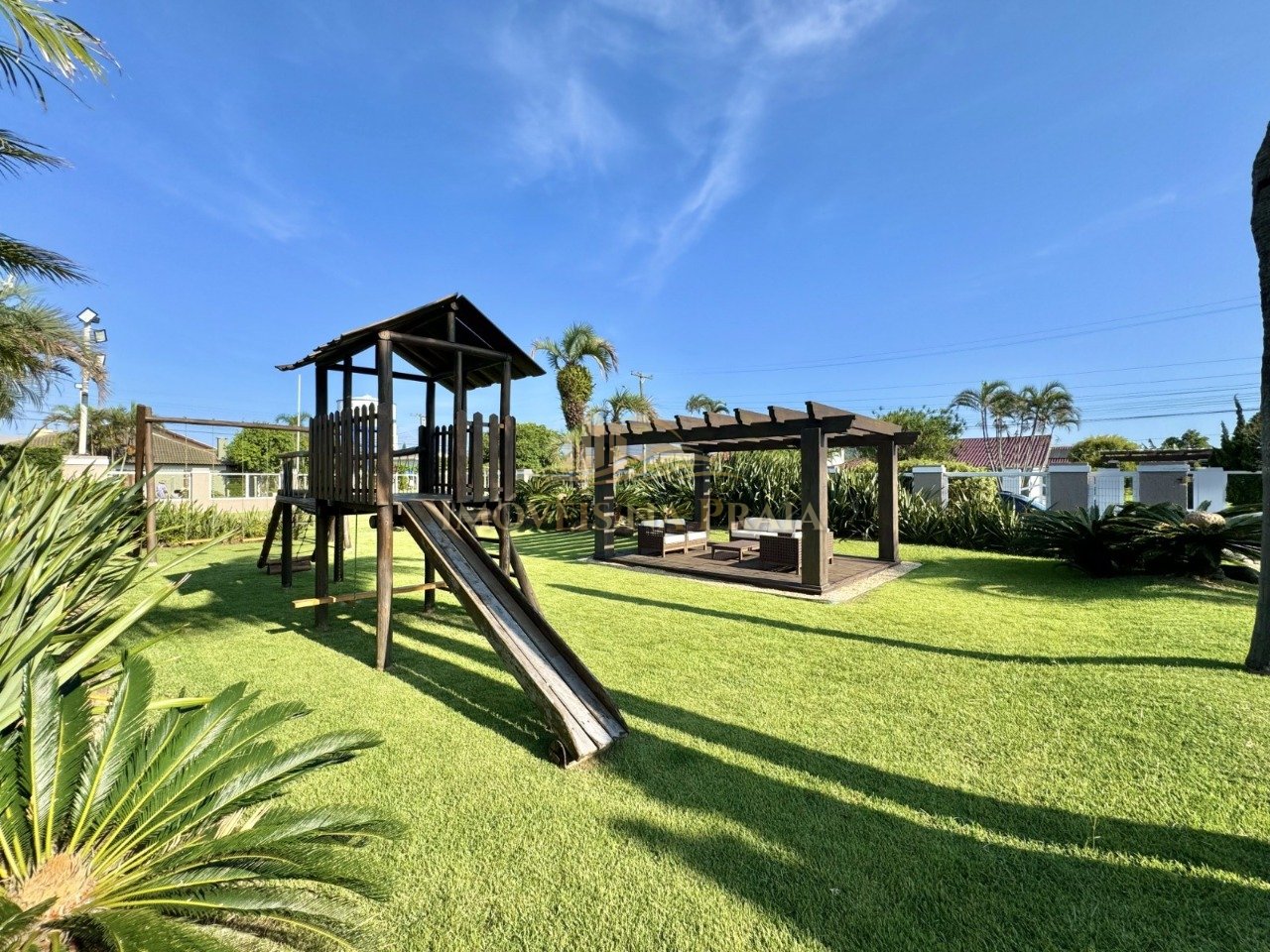 Foto 2 — Casa 5 Dormitório(s) Bairro Centro