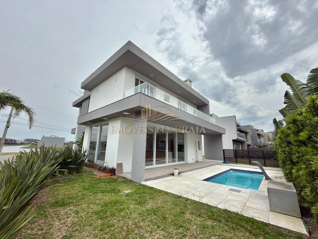 Foto 2 — Casa em Condomínio 4 dormitórios no bairro Sunset