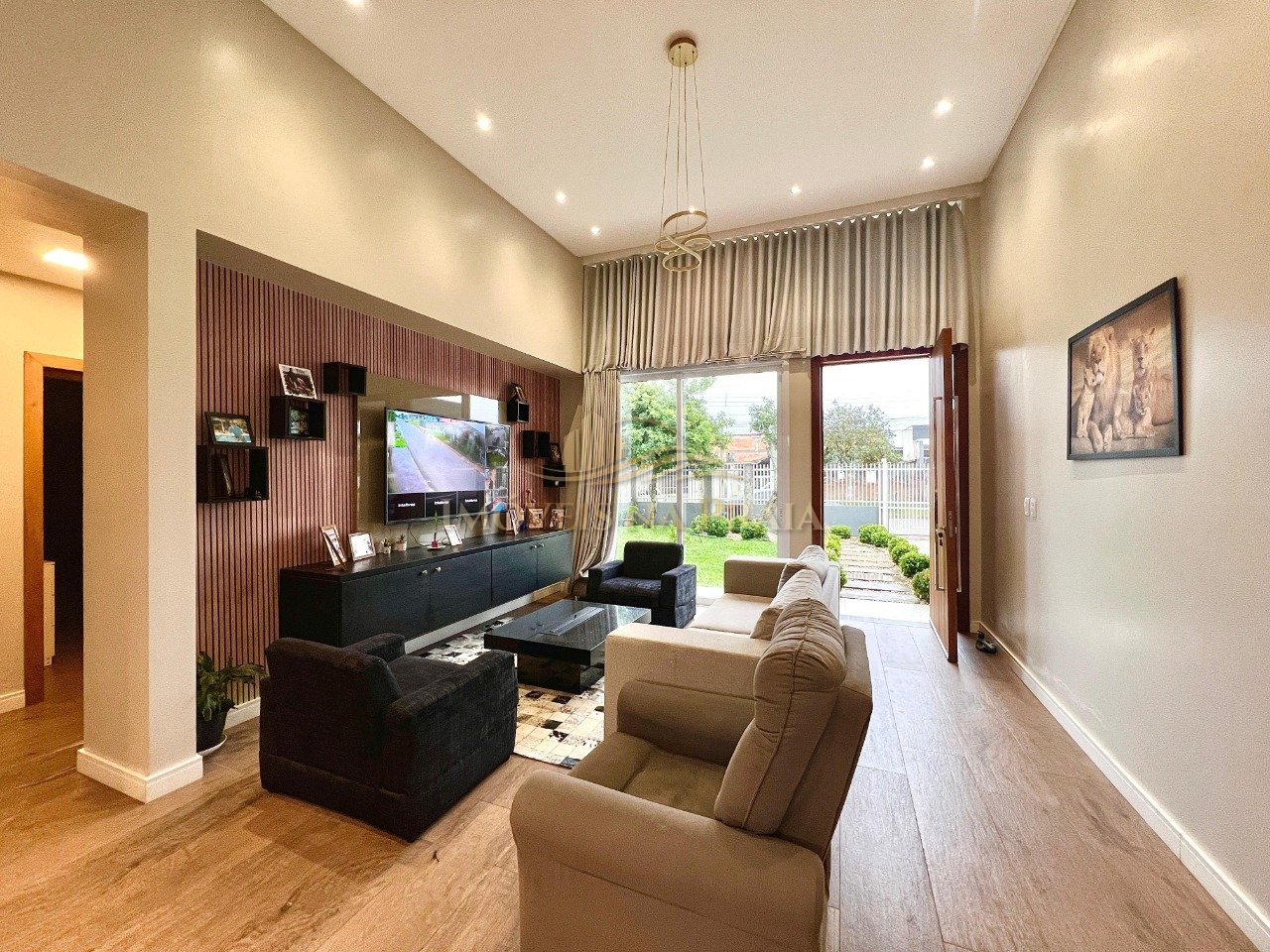 Foto 5 — Casa 2 Dormitório(s) Bairro Rainha do Mar