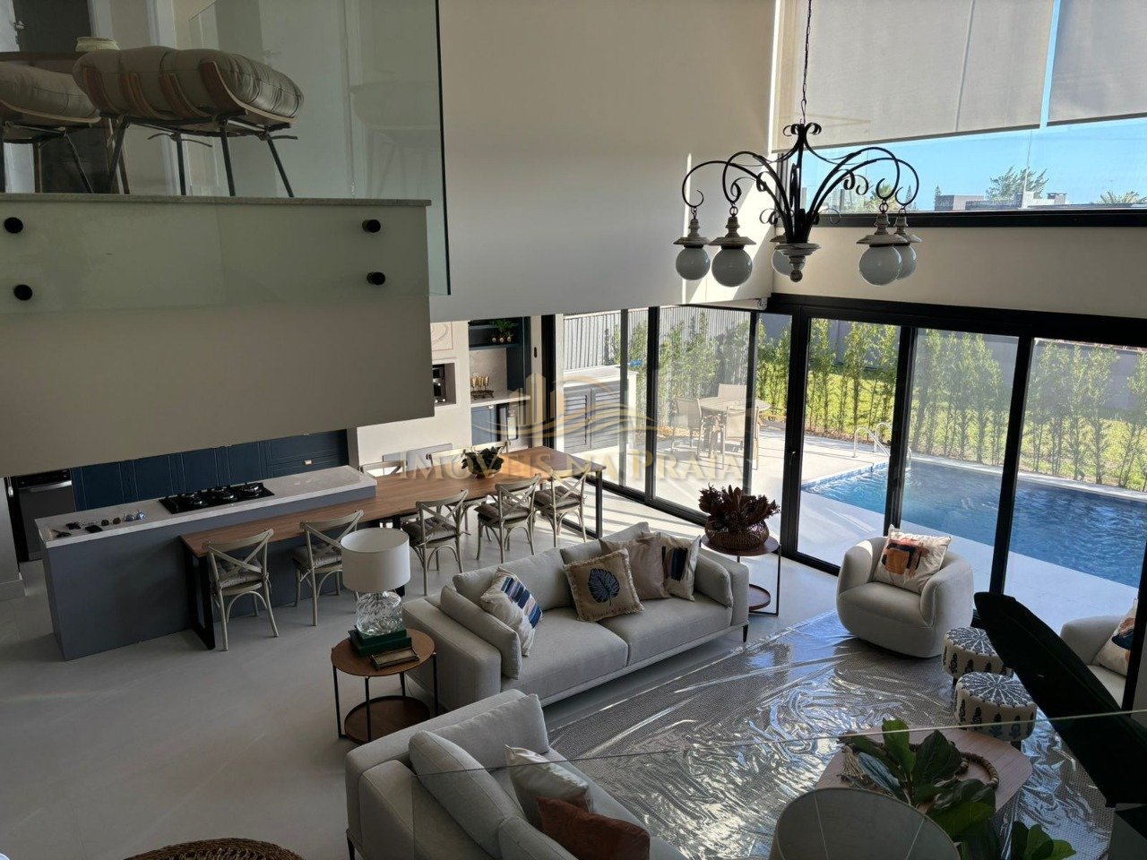 Foto 7 — Casa em Condomínio 5 Dormitório(s) Bairro Sunset