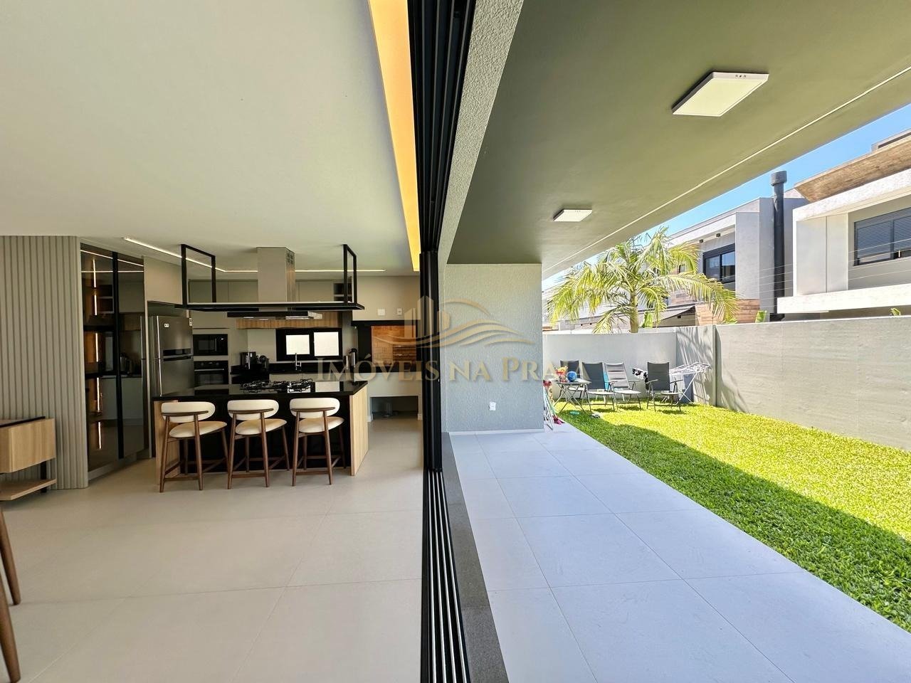 Foto 9 — Casa em Condomínio 4 Dormitório(s)