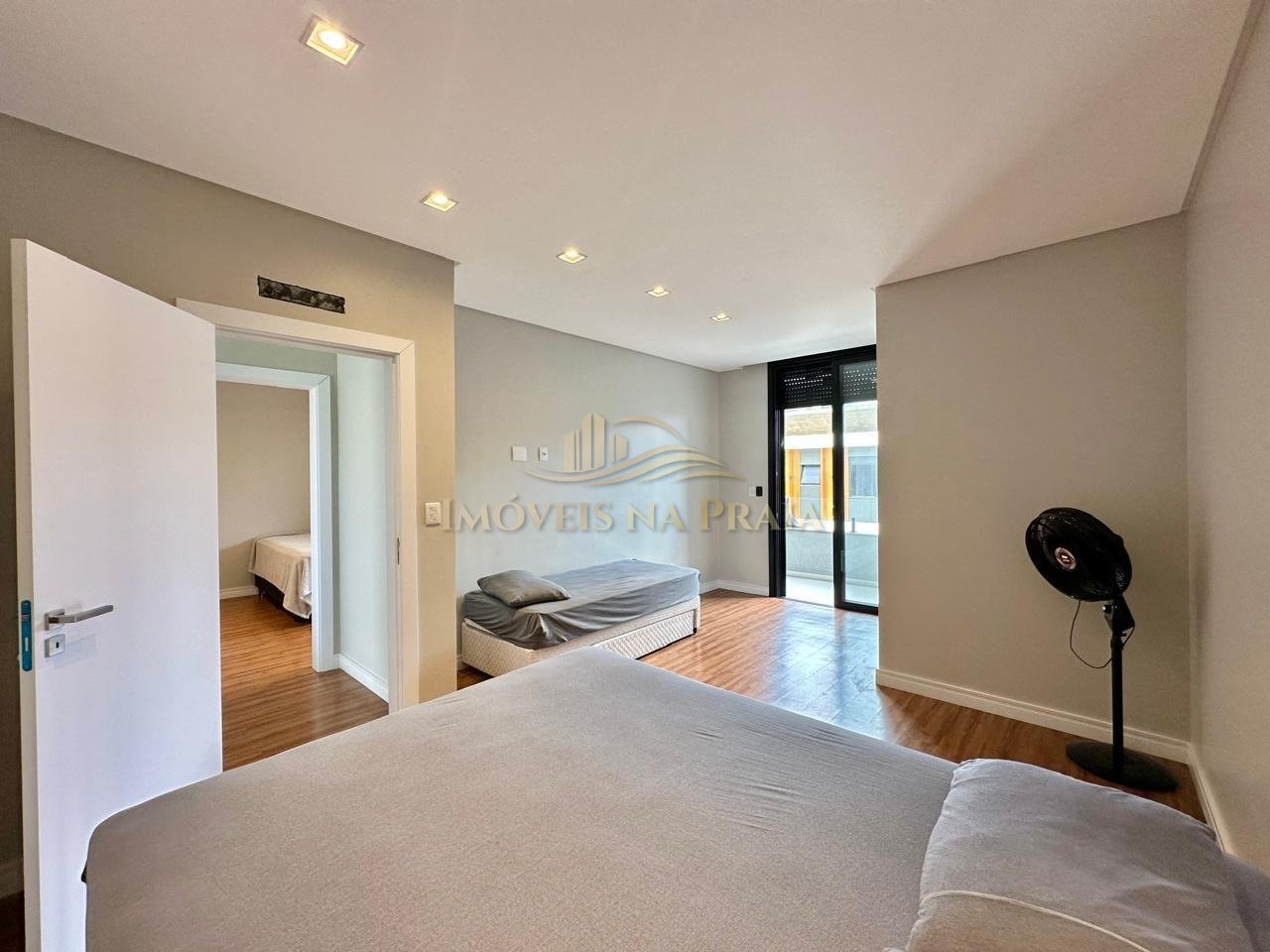 Foto 26 — Casa em Condomínio 4 Dormitório(s)