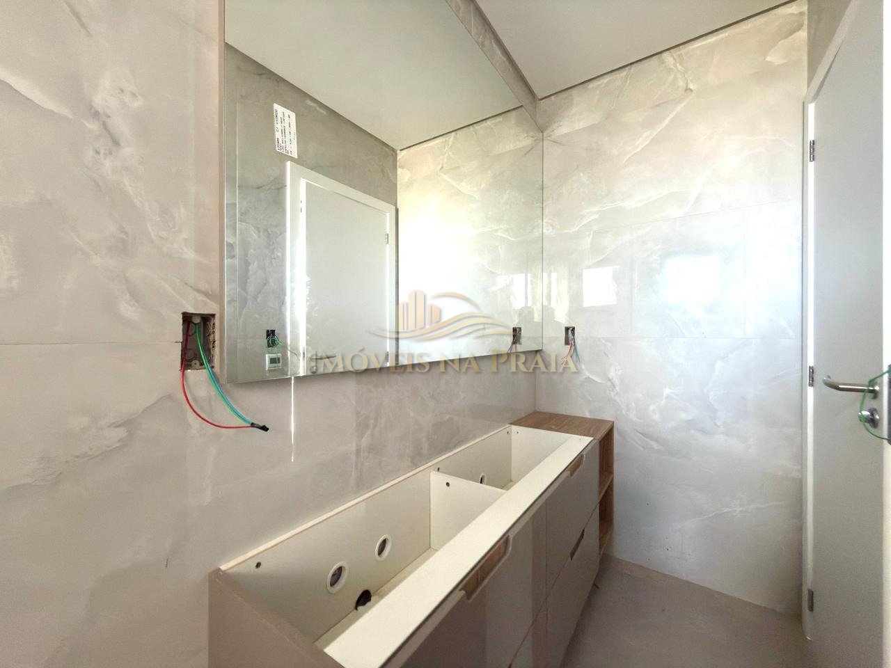 Foto 12 — Casa em Condomínio 4 Dormitório(s) Bairro Sunset