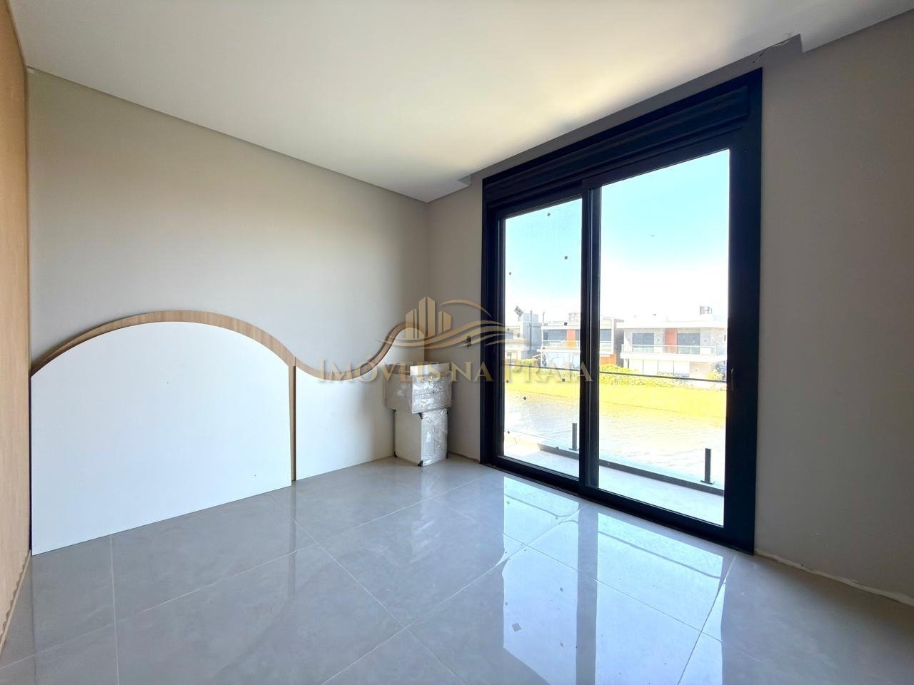 Foto 20 — Casa em Condomínio 4 Dormitório(s) Bairro Sunset