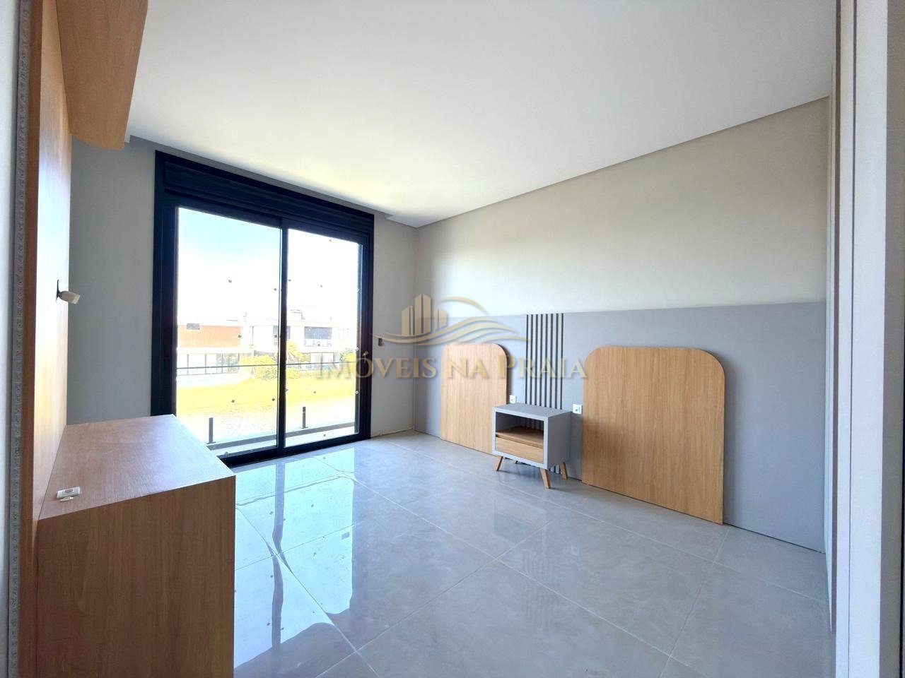 Foto 15 — Casa em Condomínio 4 Dormitório(s) Bairro Sunset