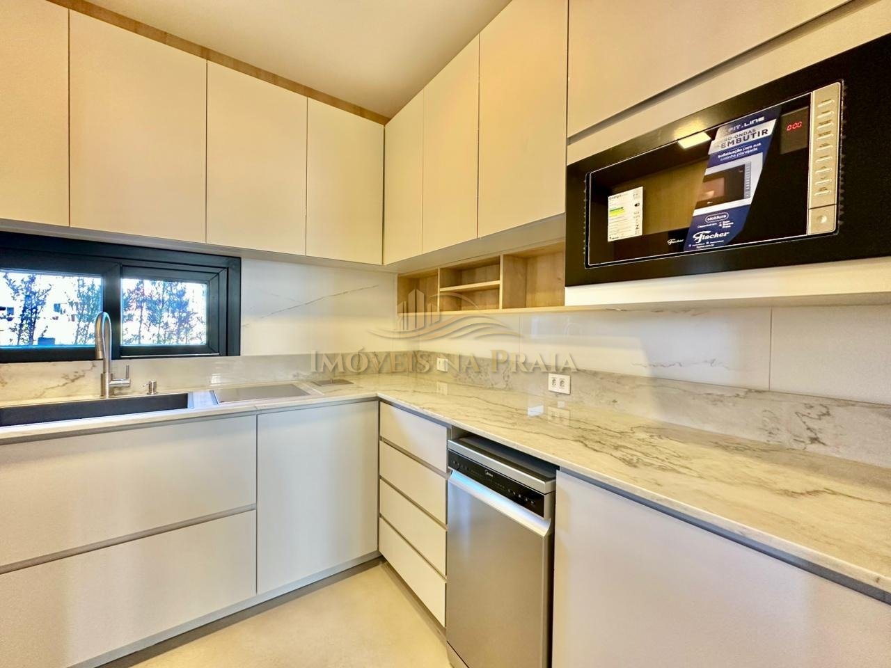 Foto 22 — Casa em Condomínio 5 Dormitório(s) Bairro Amare