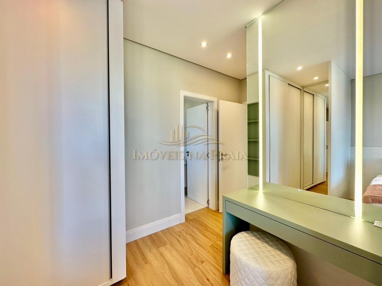 Foto 75 — Casa em Condomínio 5 Dormitório(s) Bairro Amare