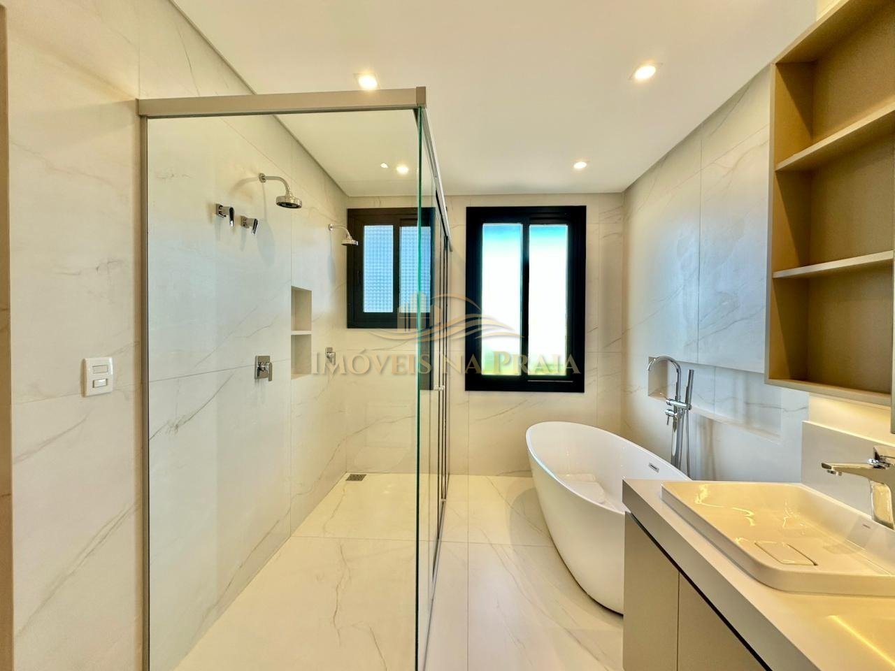 Foto 41 — Casa em Condomínio 5 Dormitório(s) Bairro Amare