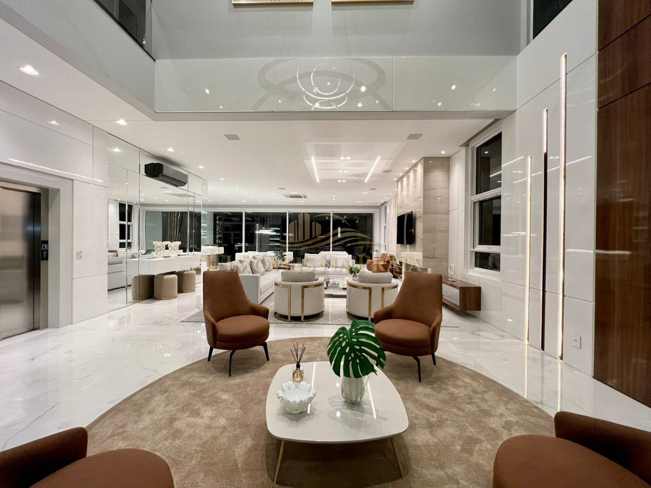 Foto 3 — Casa em Condomínio 6 Dormitório(s) Bairro Sense Xa