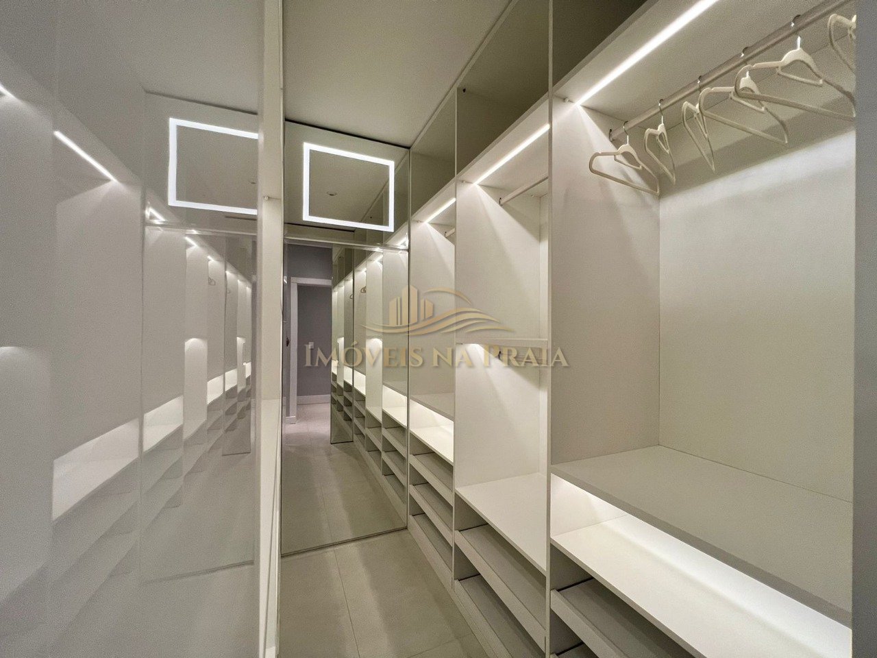 Foto 50 — Casa em Condomínio 6 Dormitório(s) Bairro Sense Xa