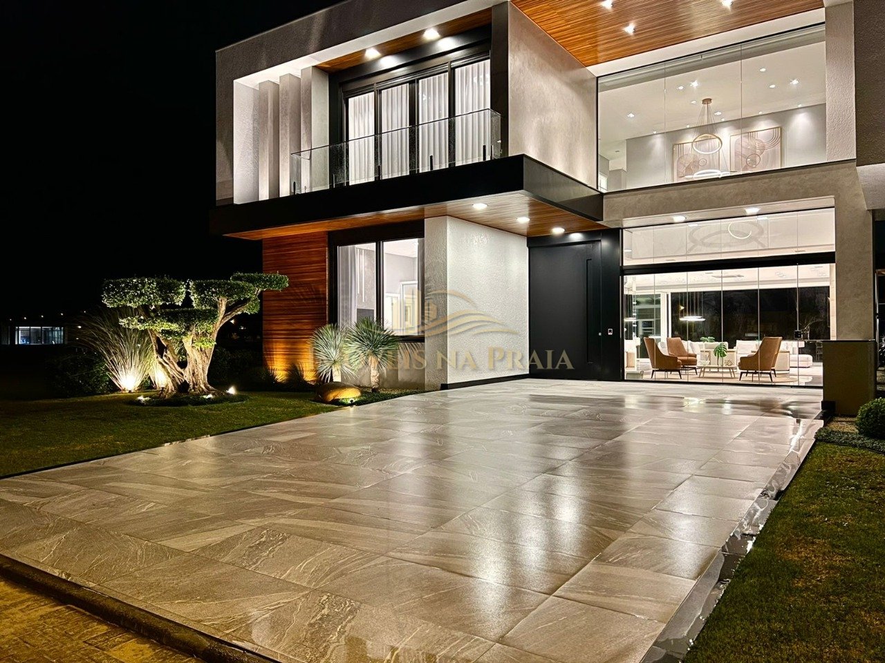 Foto 2 — Casa em Condomínio 6 Dormitório(s) Bairro Sense Xa