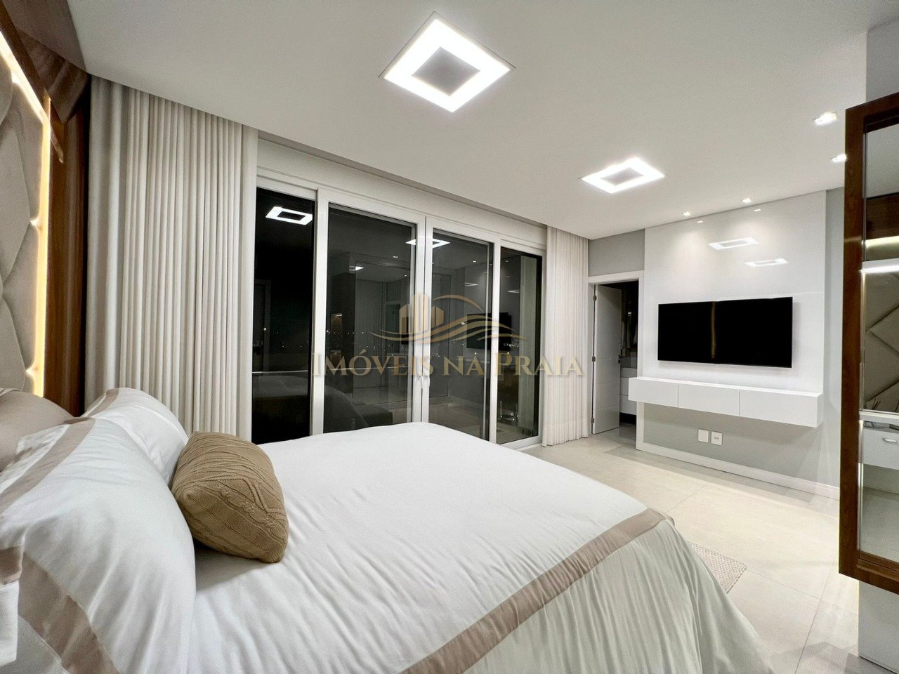 Foto 40 — Casa em Condomínio 6 Dormitório(s) Bairro Sense Xa