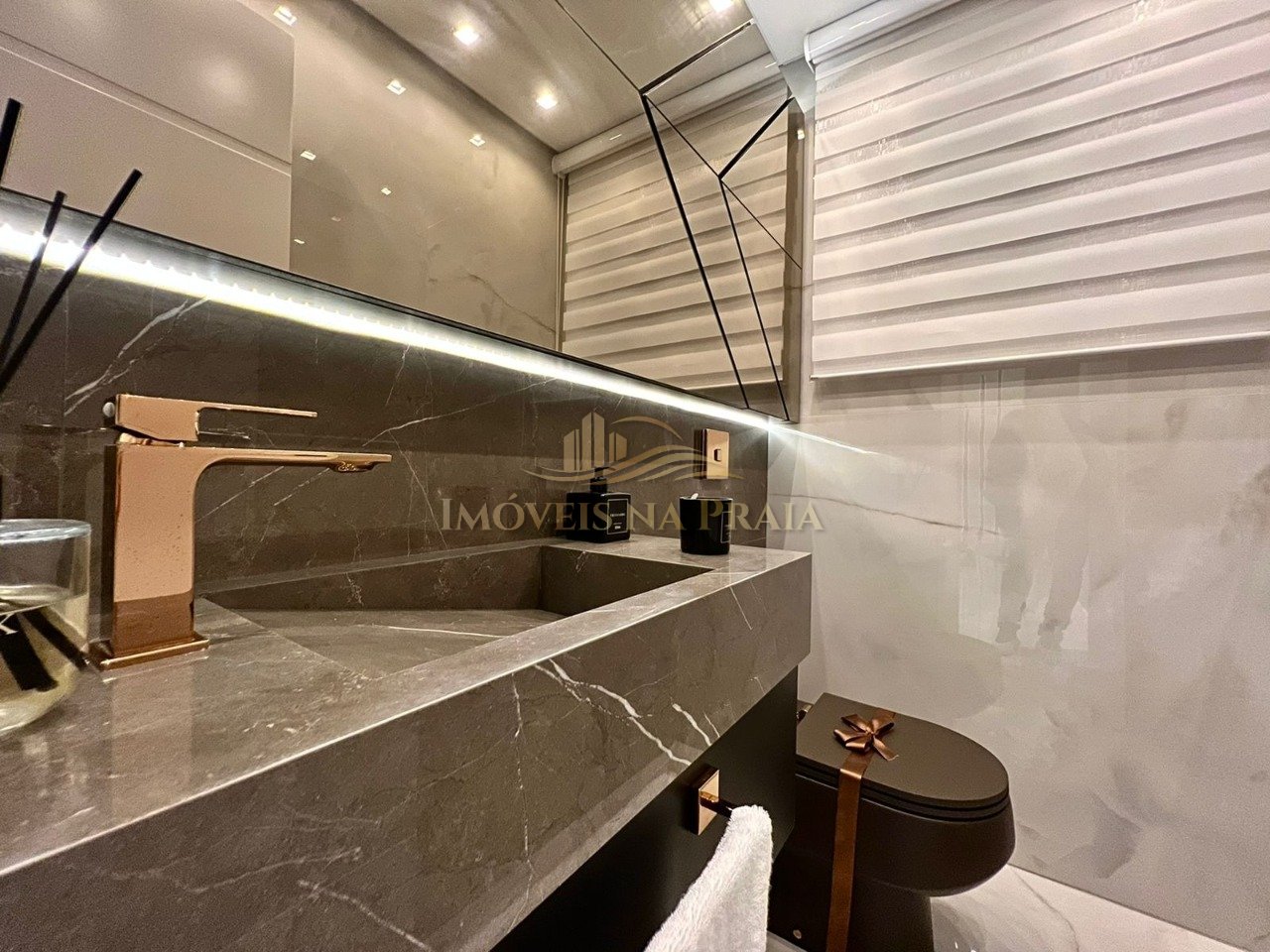 Foto 36 — Casa em Condomínio 6 Dormitório(s) Bairro Sense Xa