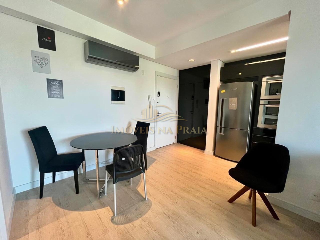 Foto 2 — Casa em Condomínio 1 Dormitório(s) Bairro Rossi At