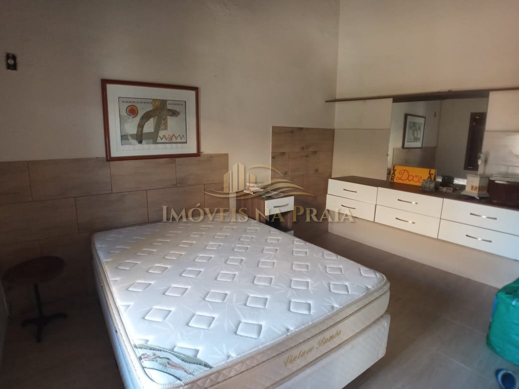 Foto 6 — Casa 6 dormitórios no bairro Arpoador