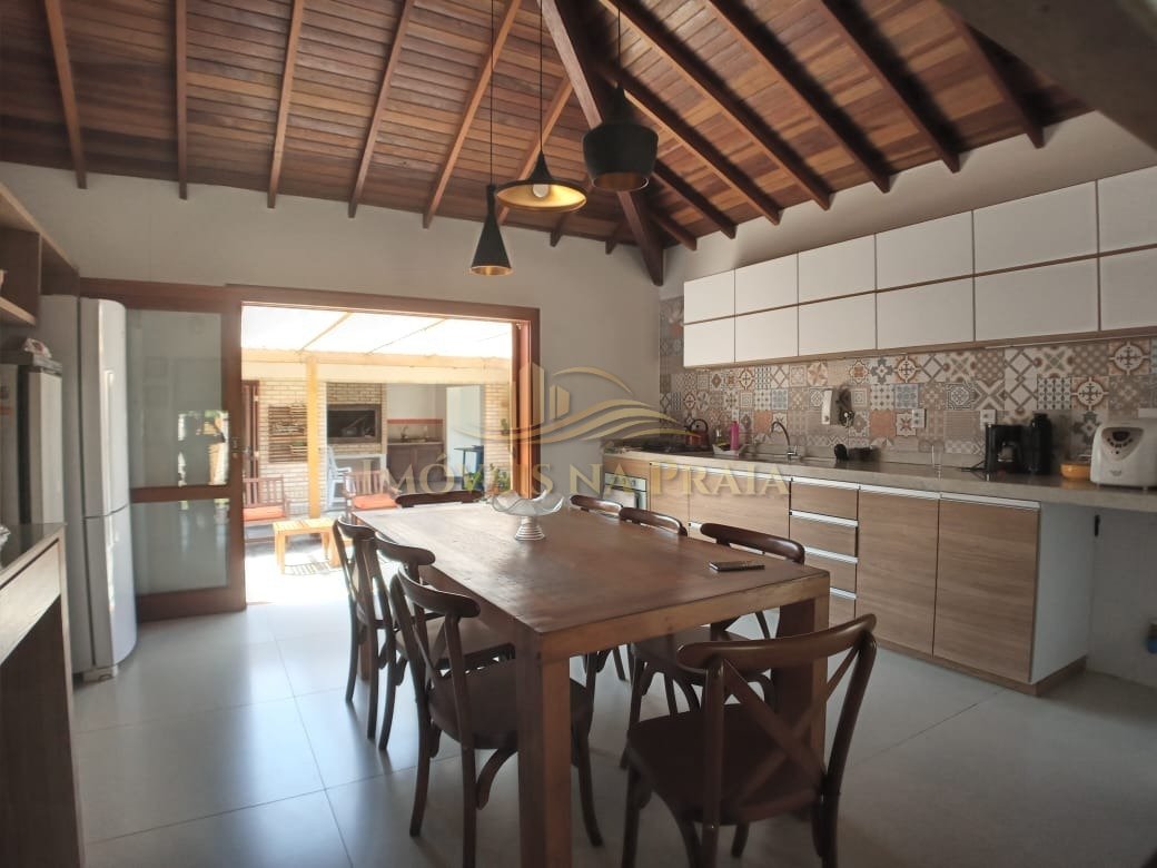 Foto 17 — Casa 6 dormitórios no bairro Arpoador