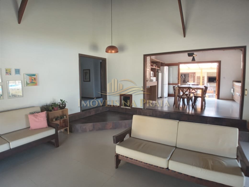 Foto 18 — Casa 6 dormitórios no bairro Arpoador